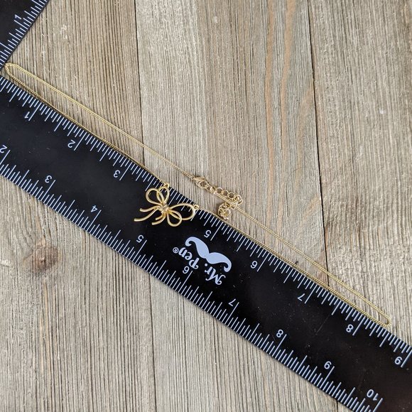 🌟 3/$15 🌟 Gold Tone Dainty Chain Necklaces Set of 2 - Picture 6 of 14